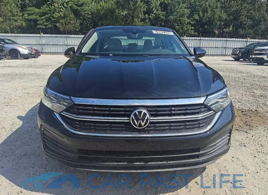 3VW7M7BU4PM051081# 5