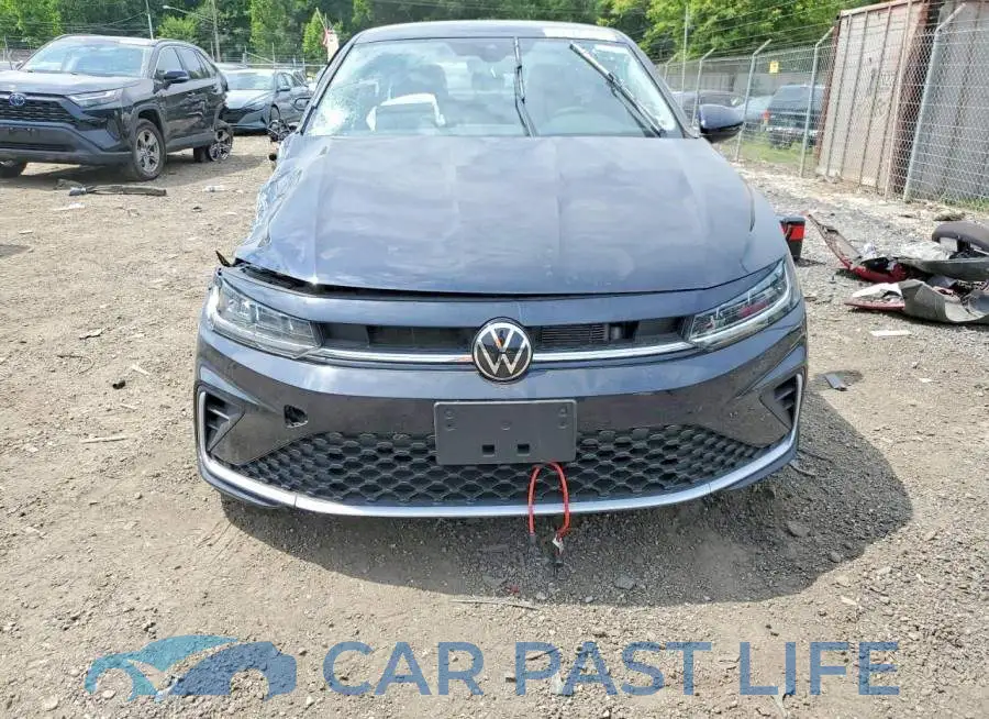 3VW7W7BU5TM031328# 5