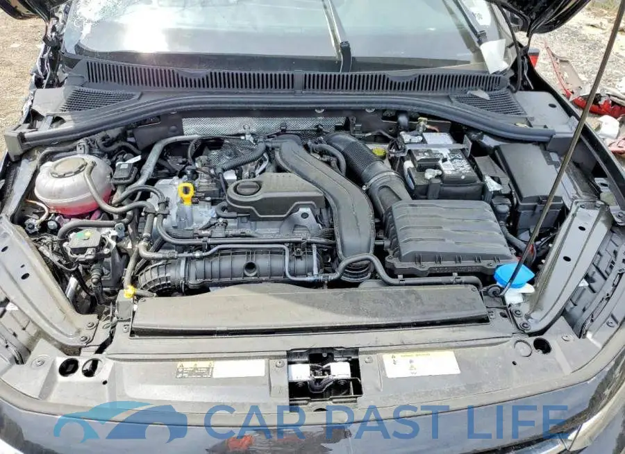 3VW7W7BU5TM031328# 11