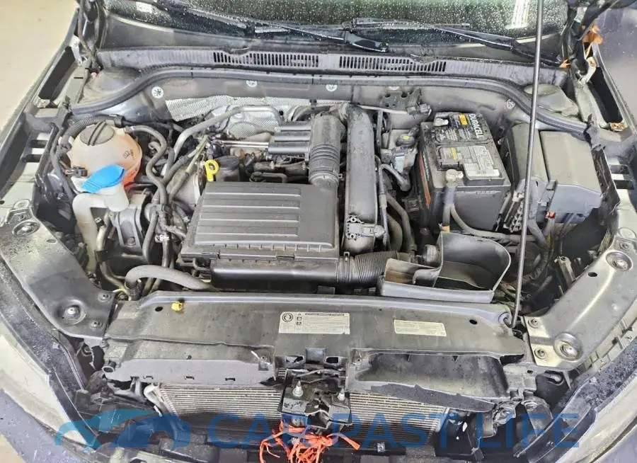 3VWDB7AJ8HM355595# 11