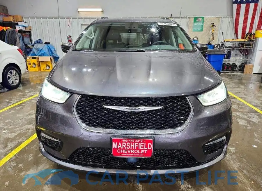 2C4RC1BG8NR194451# 5