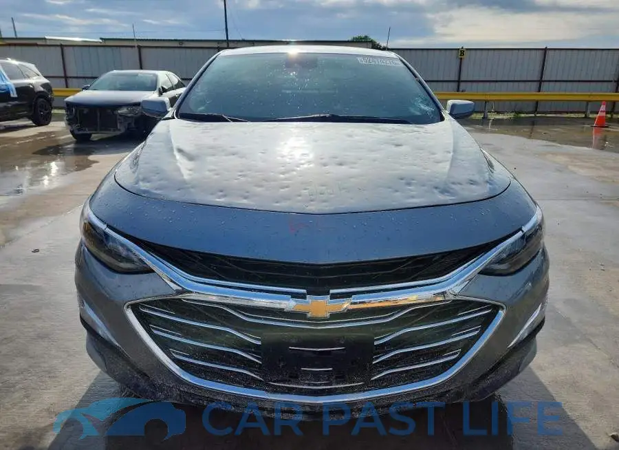 1G1ZB5ST5RF113032# 5