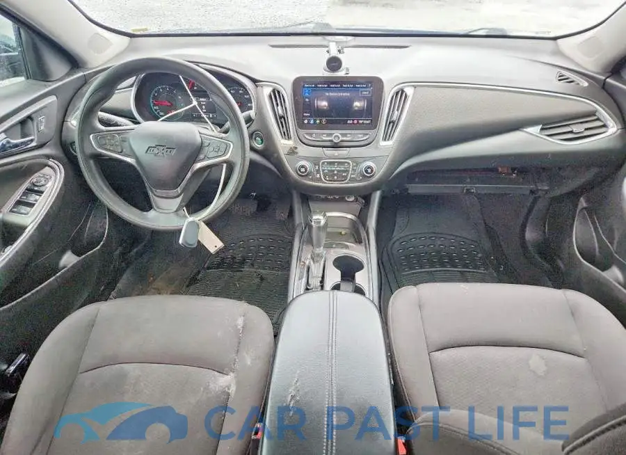 1G1ZD5ST1KF165600# 8