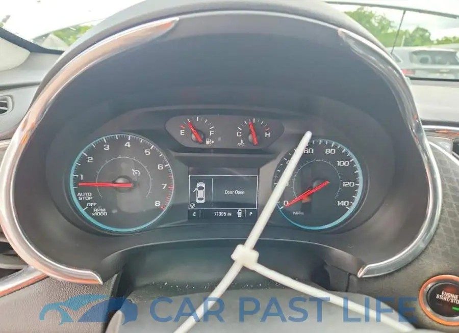 1G1ZD5ST7KF112352# 9