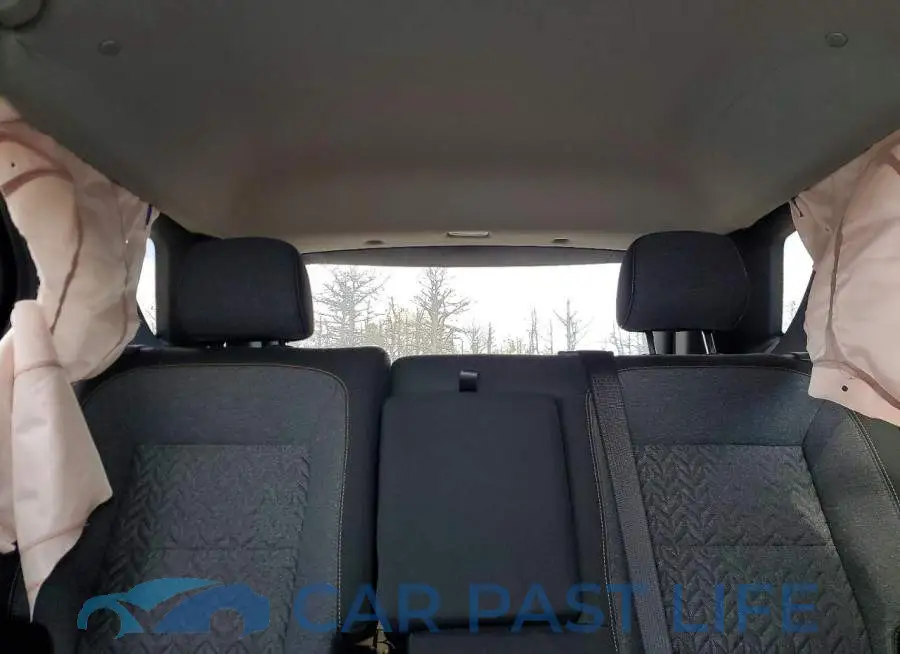3GNAXUEG7RS233352# 10