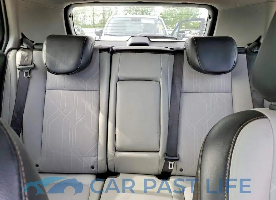 KL7CJPSB6MB318231# 10