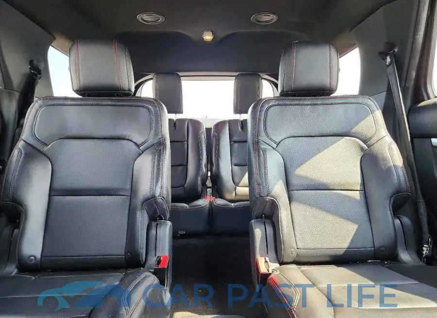 1FM5K8GT0HGD20738# 10