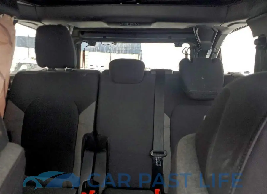 1FMDE5BH6MLA68726# 10