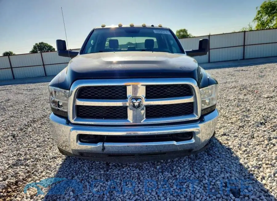 3C63RRGL1JG136438# 5