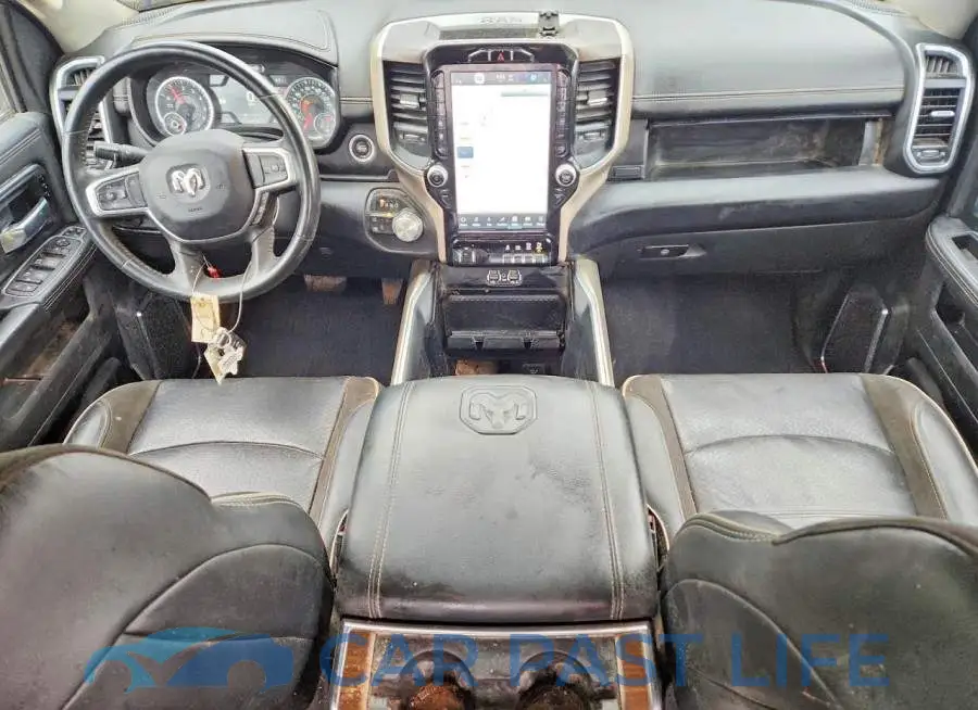 3C6UR5FJ4RG395529# 8