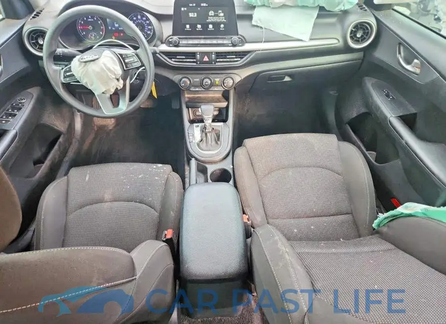 3KPF24AD8LE225968# 8