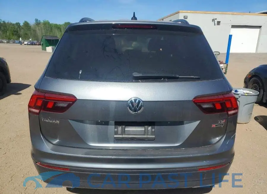 3VV2B7AX2JM185420# 6