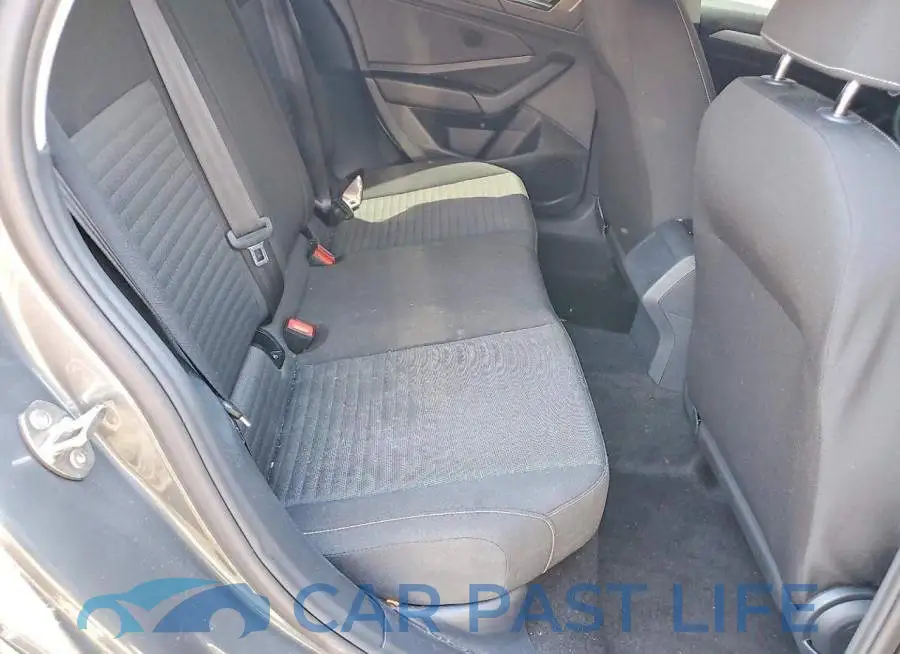 3VW5W7BU3TM047888# 10