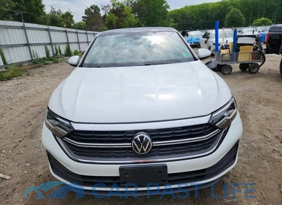 3VW7M7BU3PM057356# 5