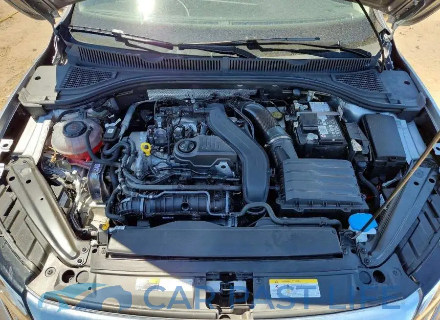 3VW7M7BU5RM019615# 11