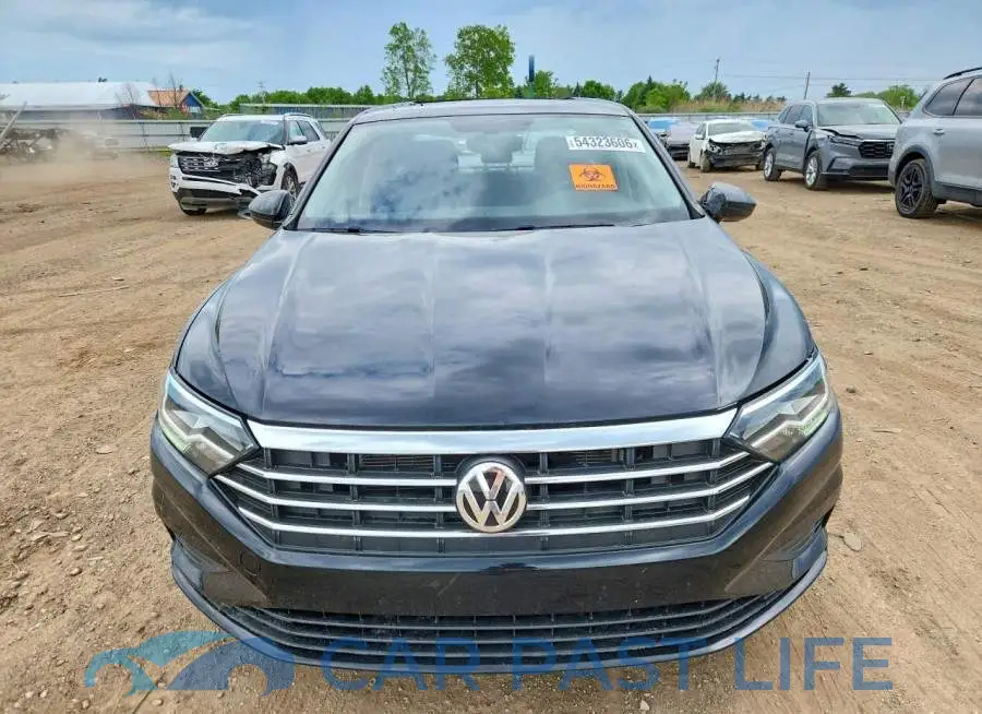 3VWC57BU1MM030180# 5