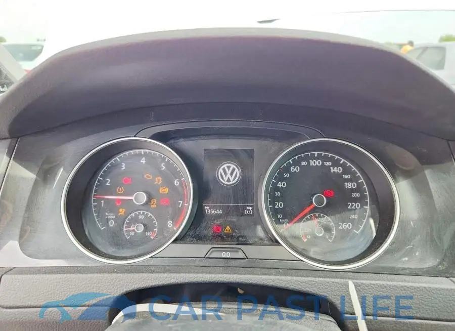 3VWH17AU6KM517715# 9