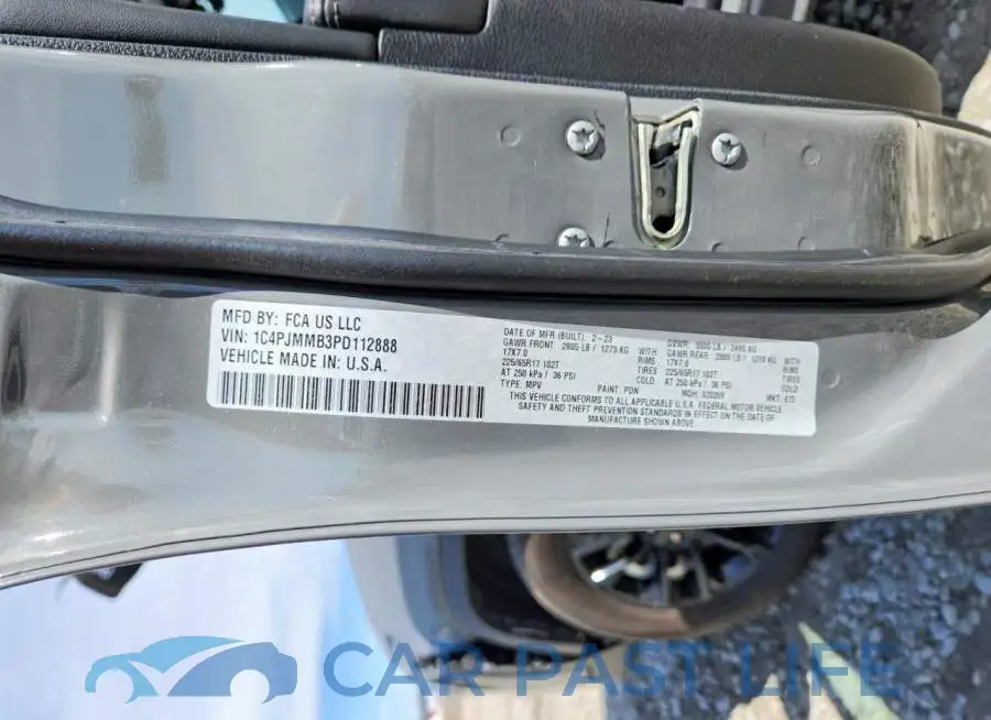 1C4PJMMB3PD112888# 13