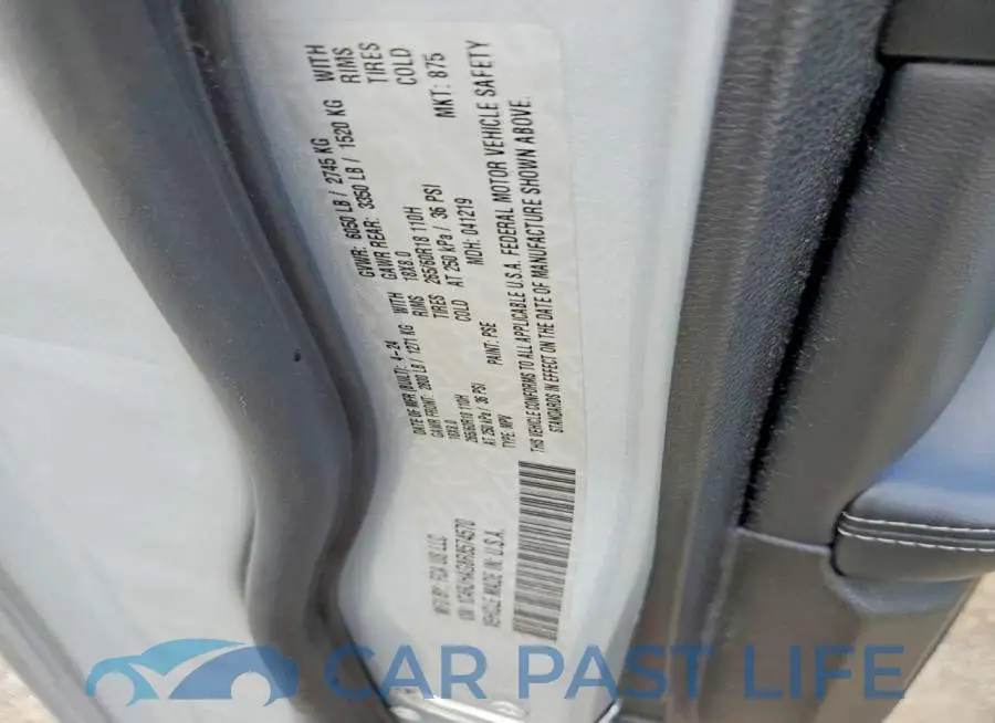 1C4RJHAG8R8574570# 13