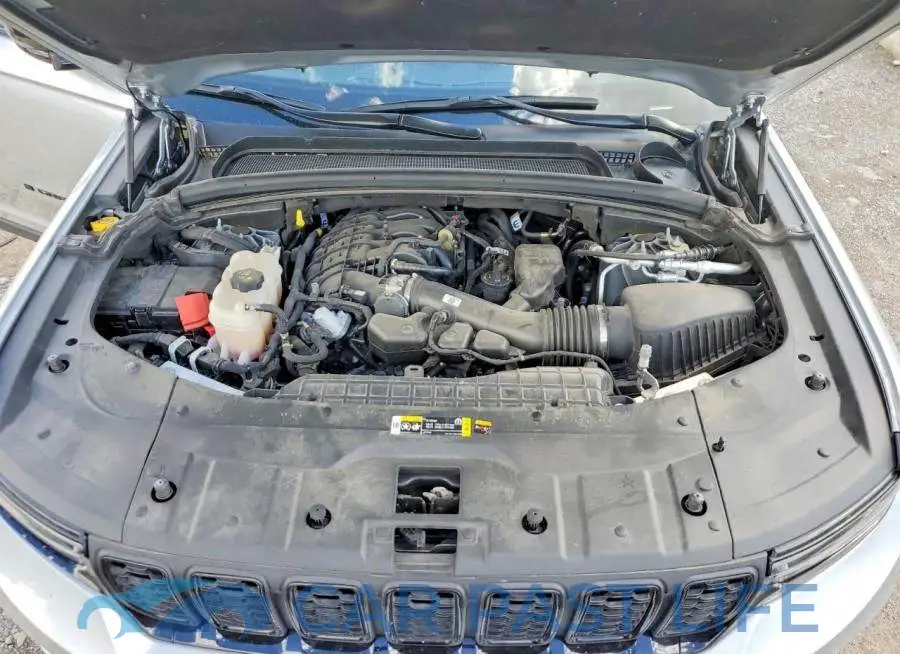 1C4RJHAG8R8574570# 12