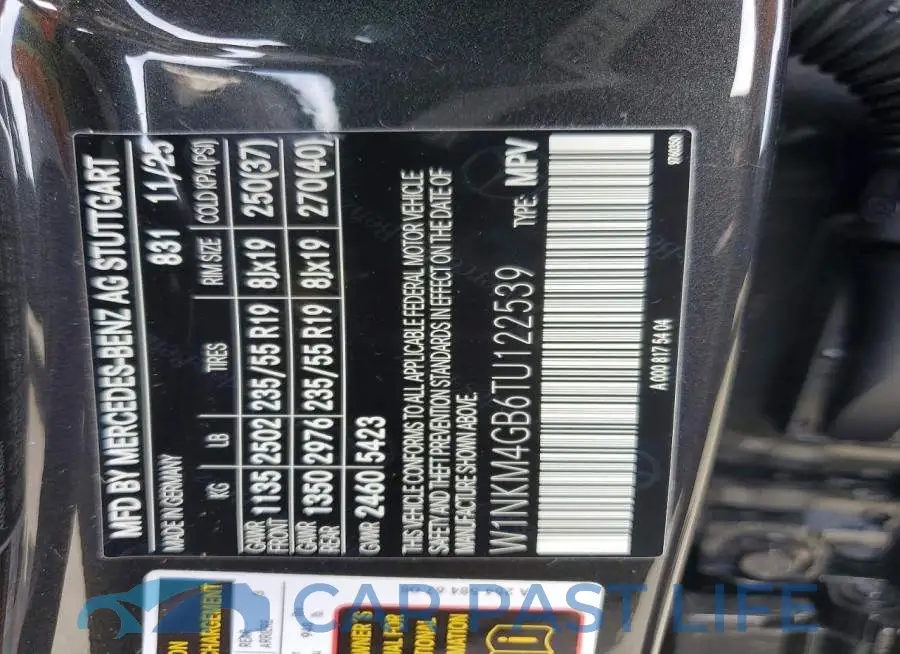 W1NKM4GB6TU122539# 14
