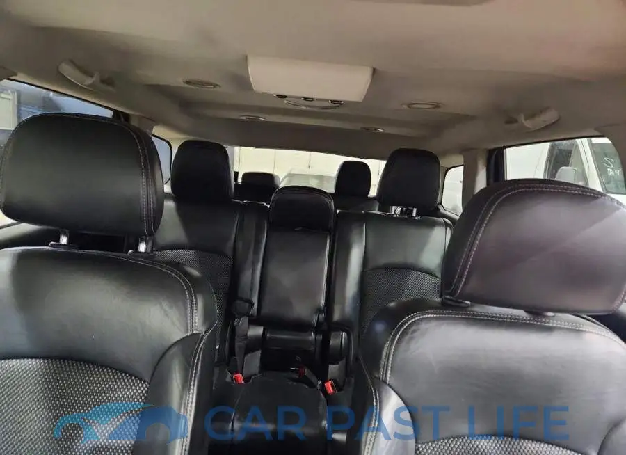 3C4PDCGG4KT716722# 10