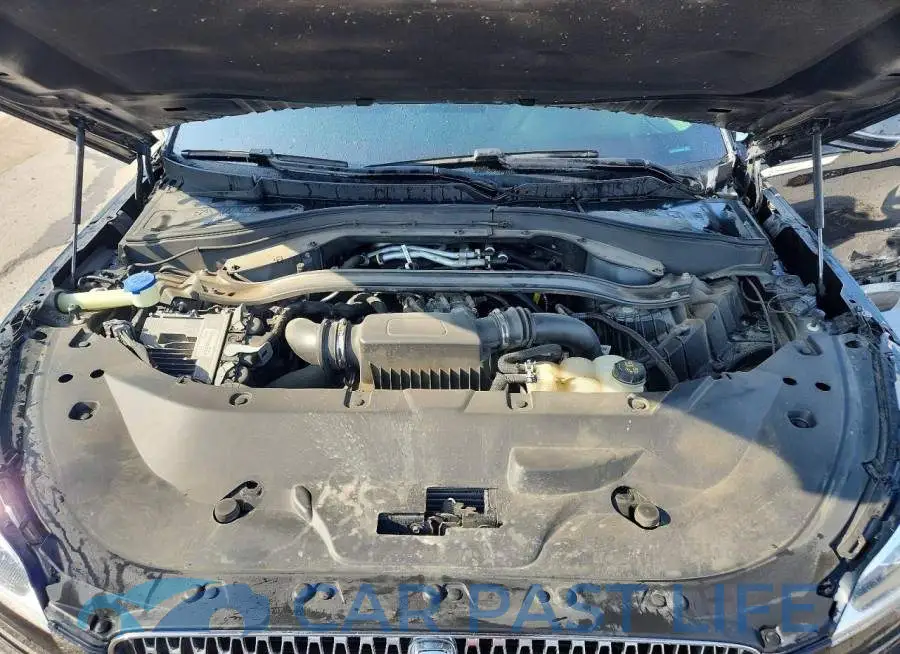 5LM5J7XC7MGL05626# 12