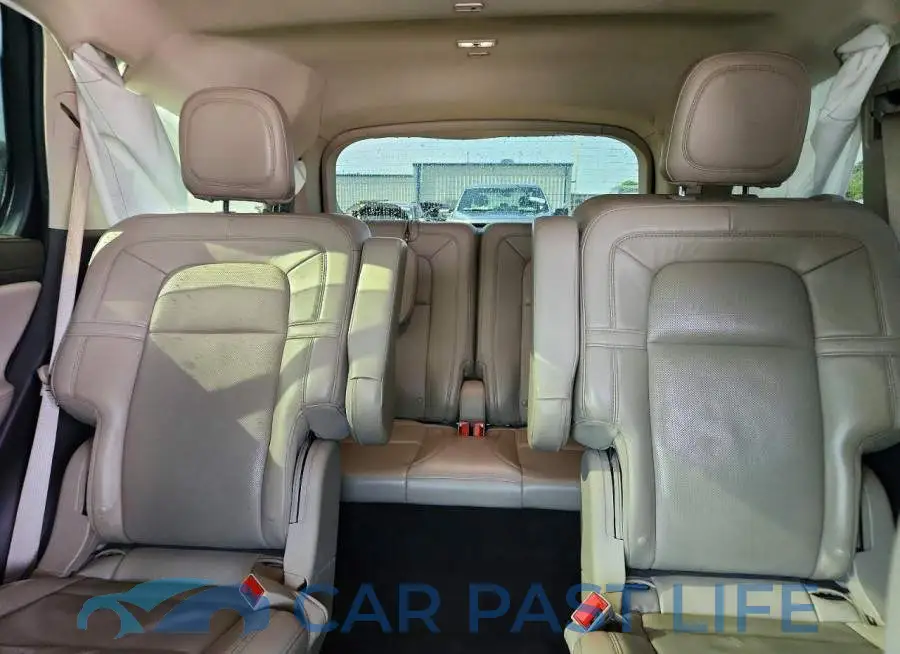 5LM5J7XC7MGL05626# 10