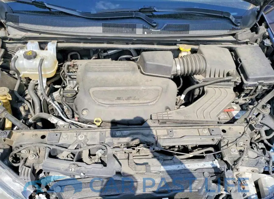 2C4RC1FG3KR559477# 12