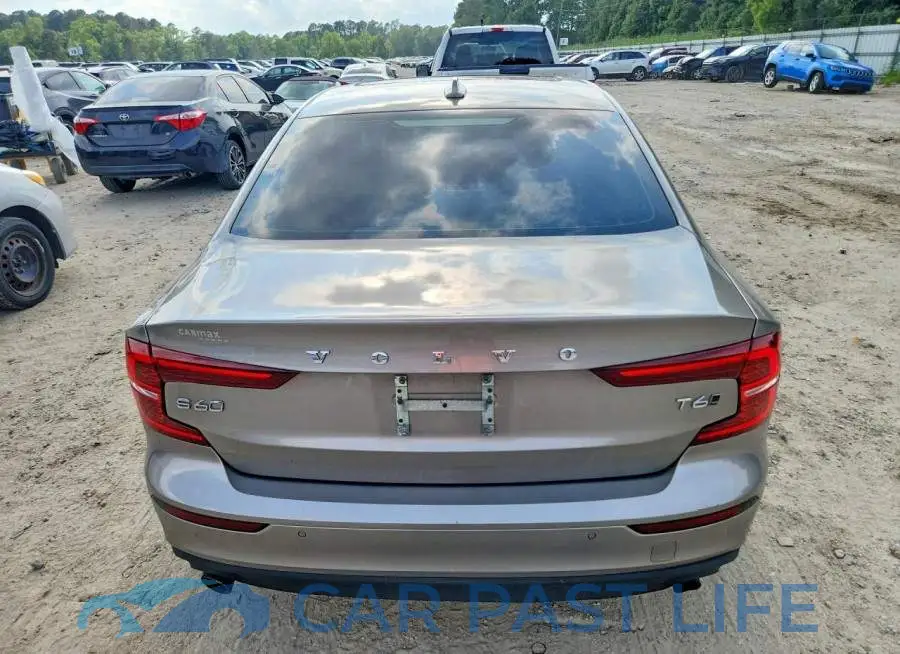 7JRA22TK7KG009457# 6