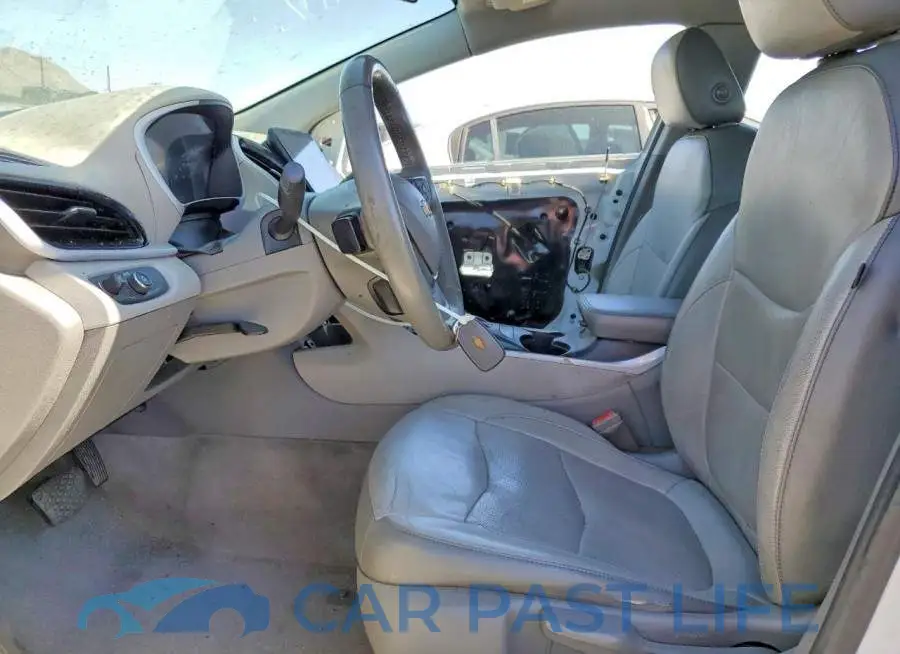 1G1RC6S56HU118528# 7