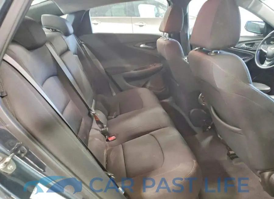 1G1ZD5ST2MF065900# 10