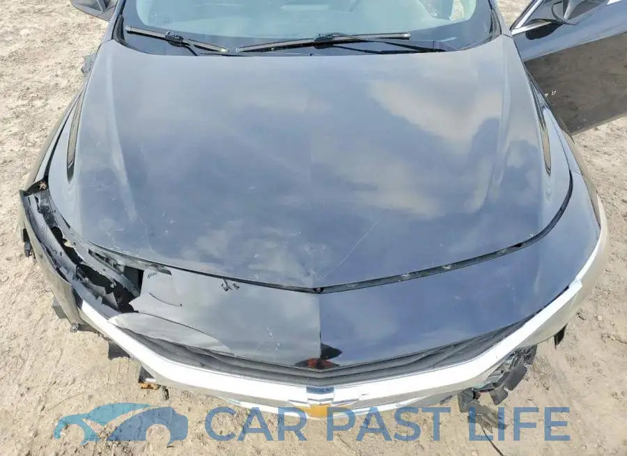 1G1ZD5ST8KF160586# 11