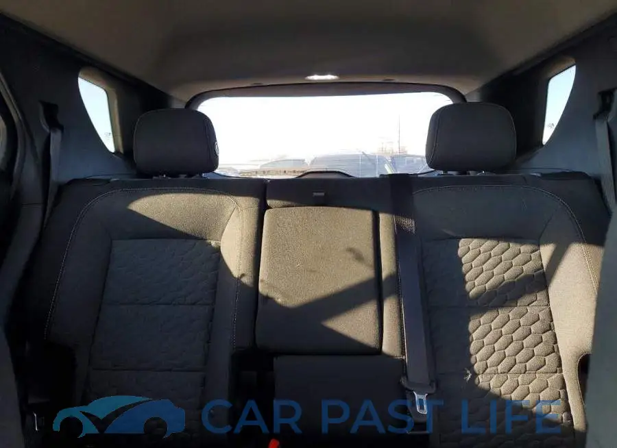 2GNAXUEV8L6127450# 10