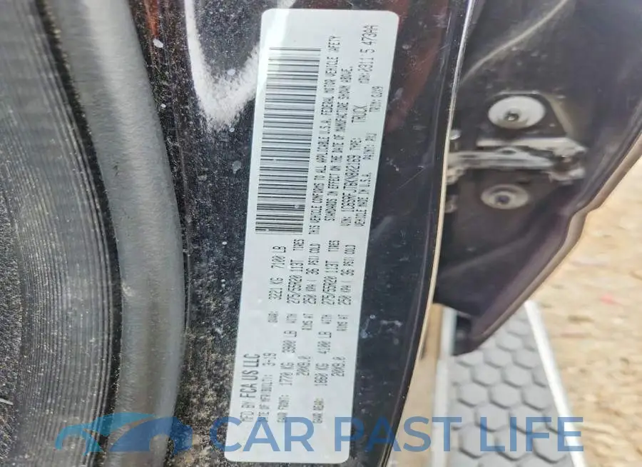 1C6SRFJT6KN802169# 12
