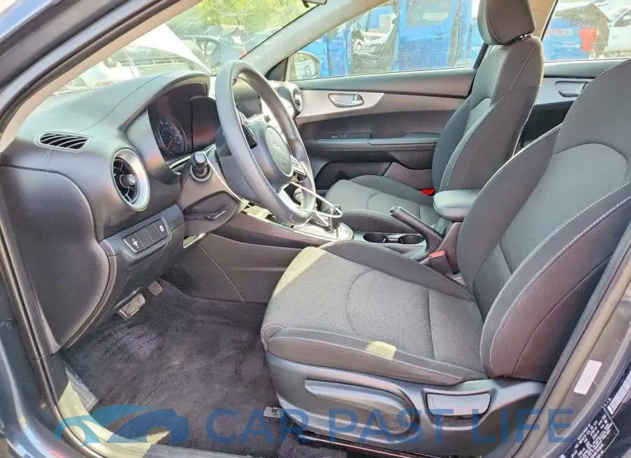 3KPF24AD4RE762684# 7
