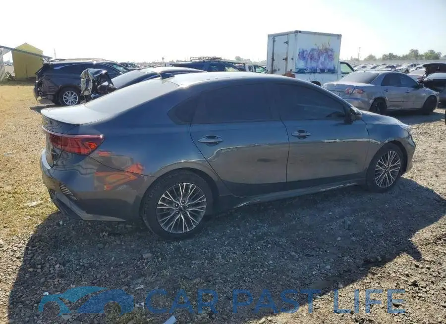 3KPF54AD5PE657270# 3