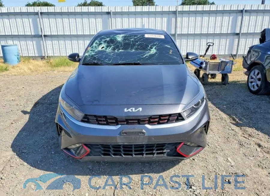 3KPF54AD5PE657270# 5