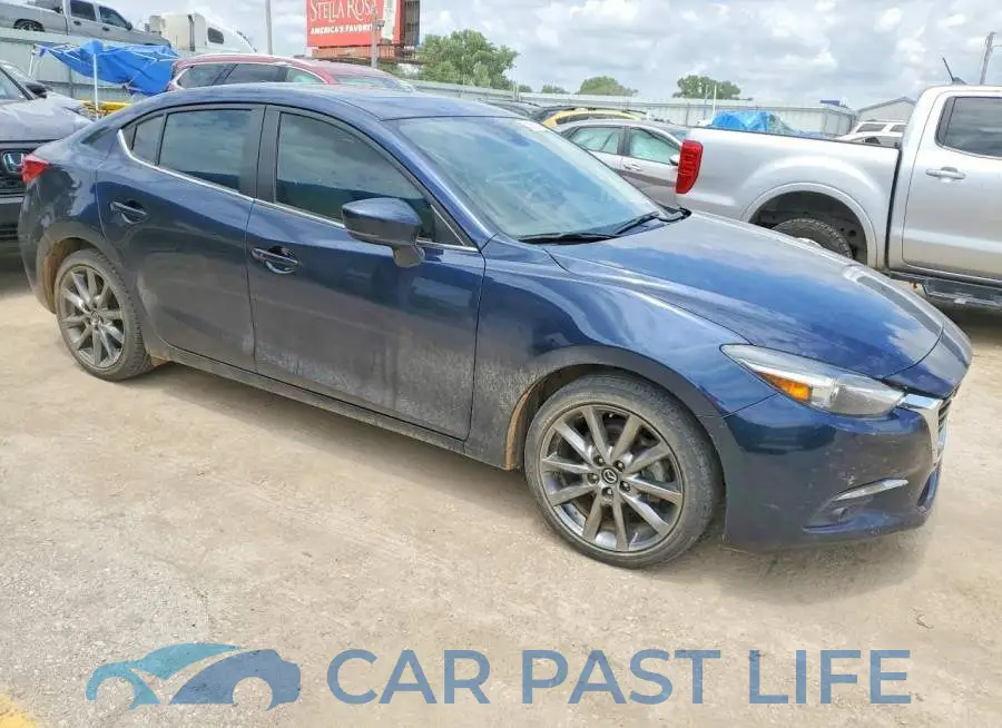 3MZBN1W31JM253213# 4