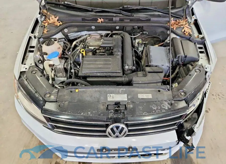 3VW2B7AJ0HM286327# 11