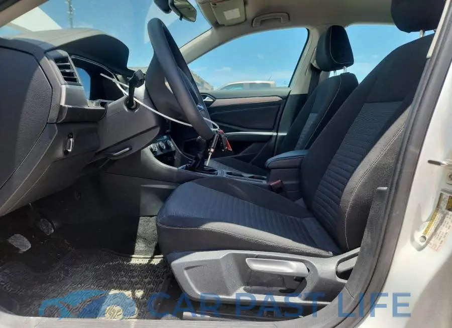 3VW4M7BU3PM016647# 7