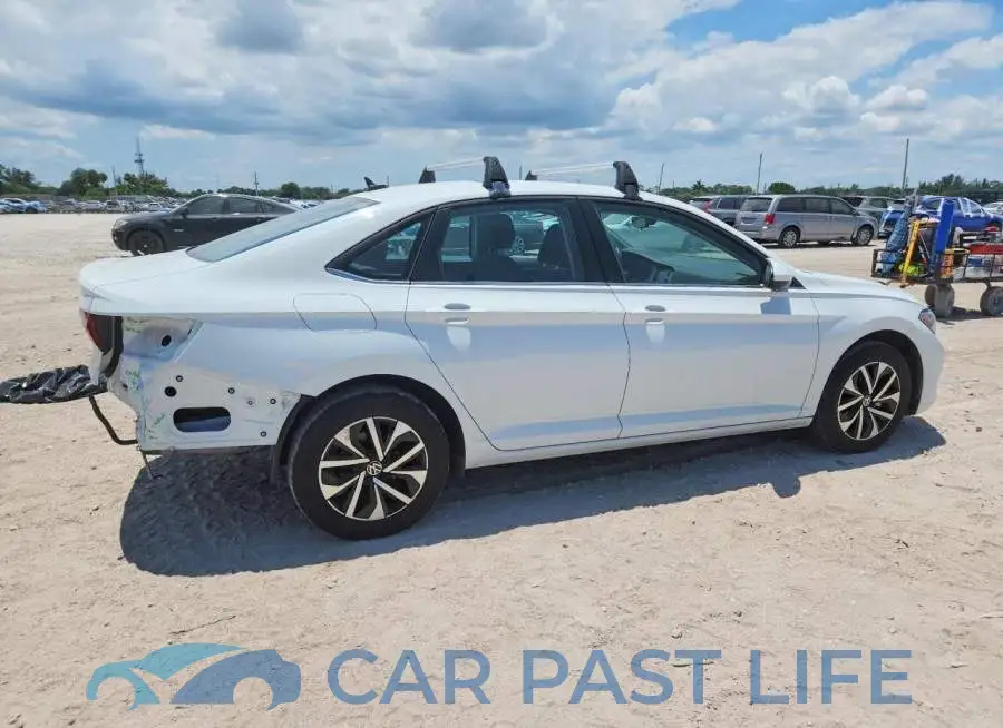 3VW4M7BU3PM016647# 3