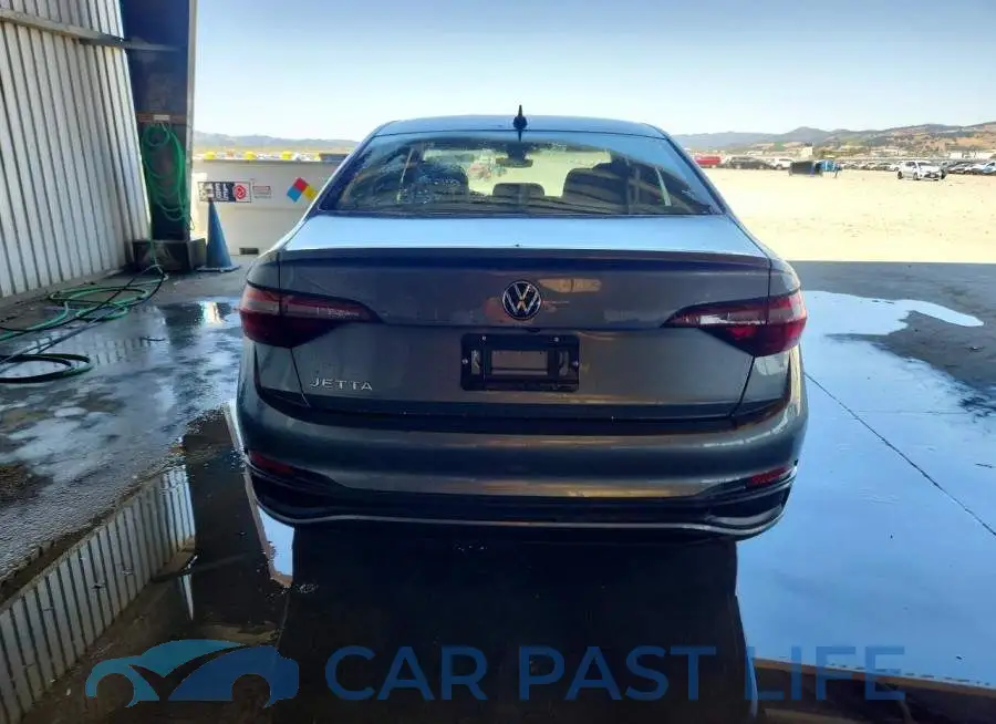 3VW5M7BU8RM078360# 6