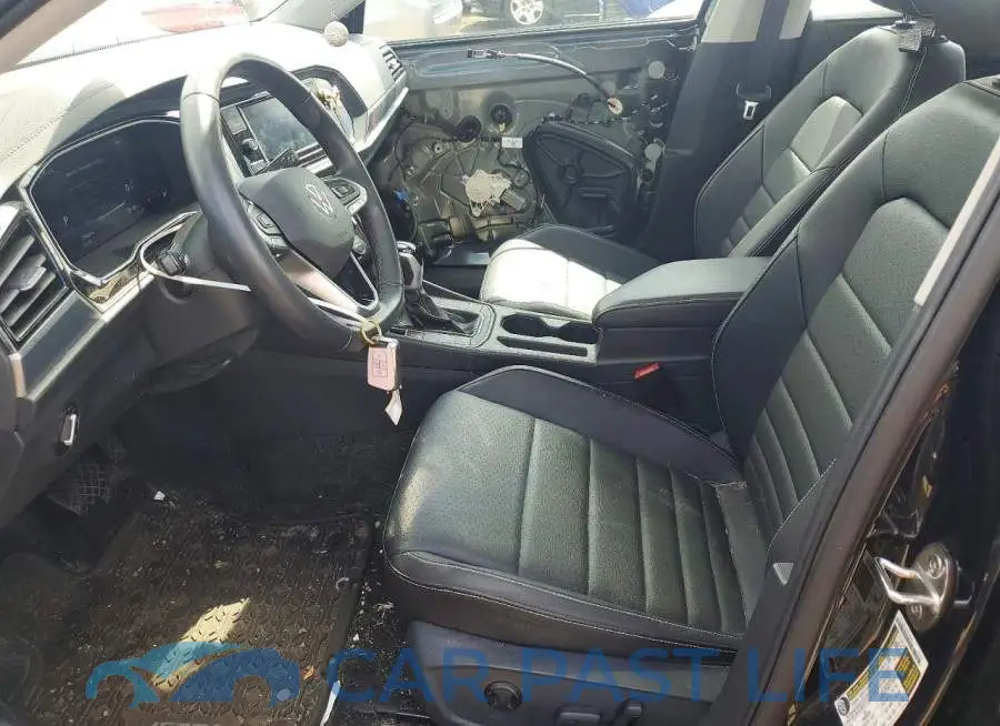 3VW7M7BU3RM032928# 7