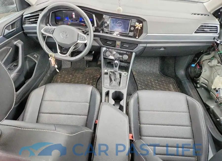 3VW7M7BU3RM032928# 8
