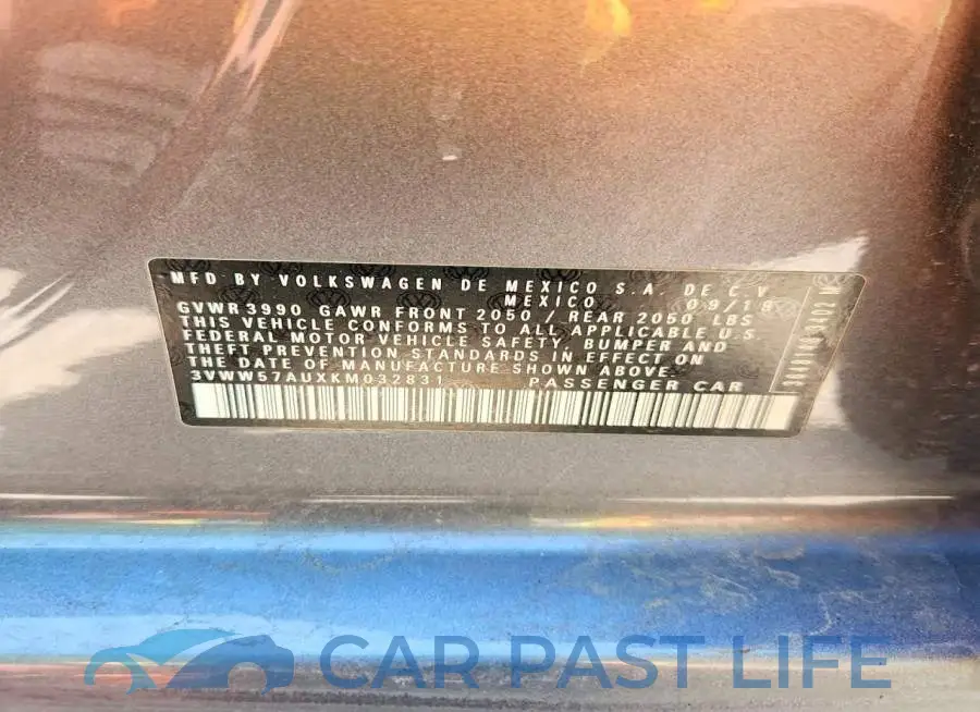 3VWW57AUXKM032831# 13