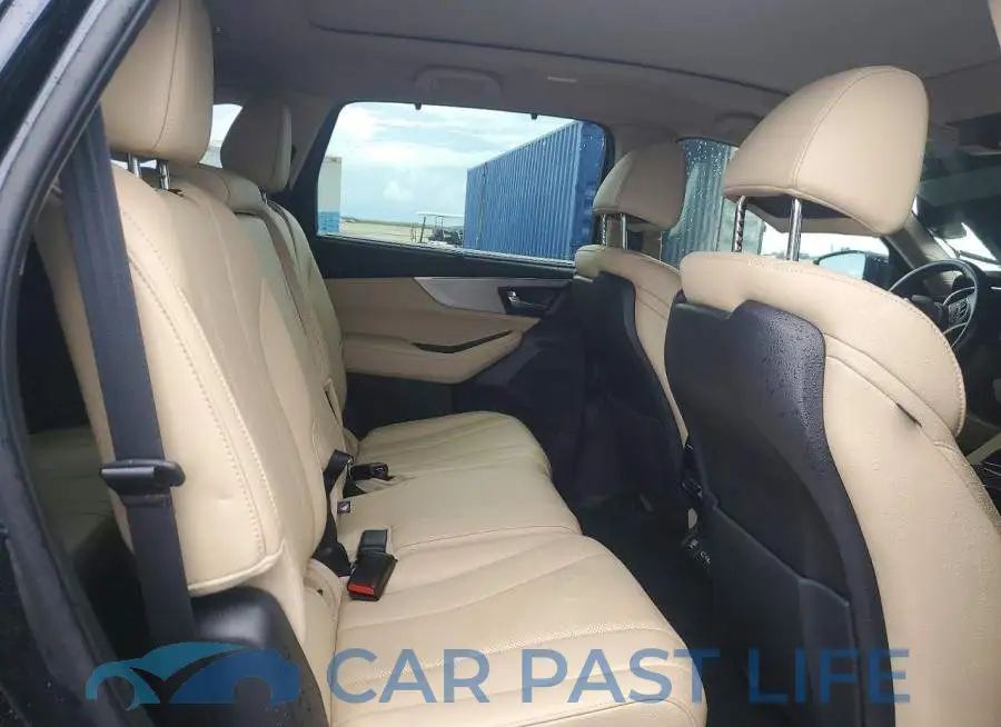 5J8YD9H4XRL002337# 11