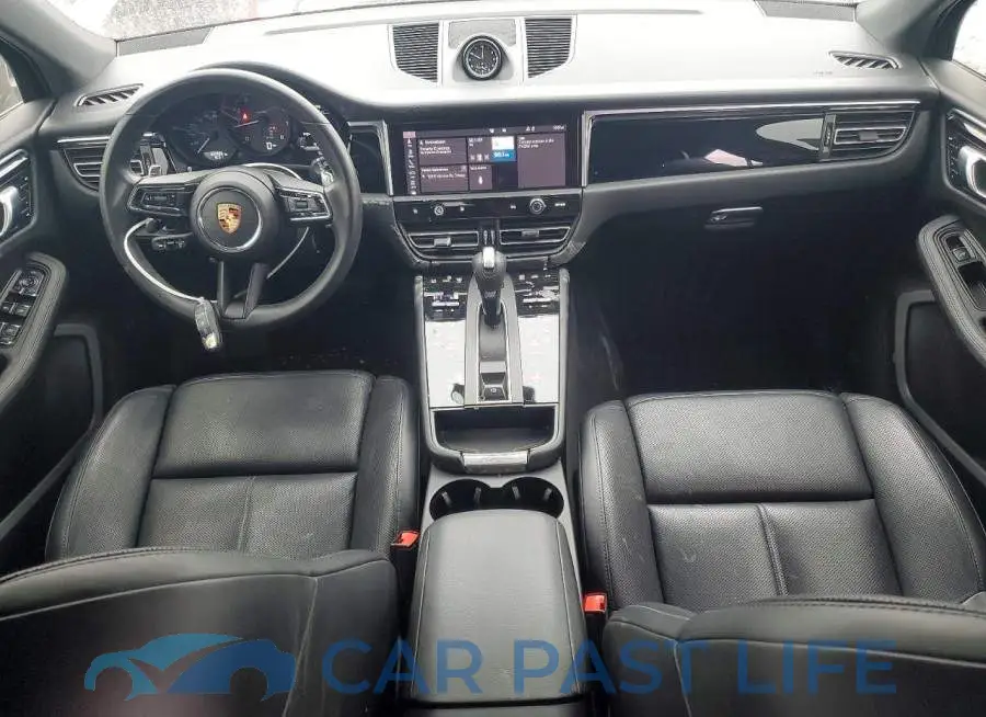 WP1AA2A54PLB20656# 8