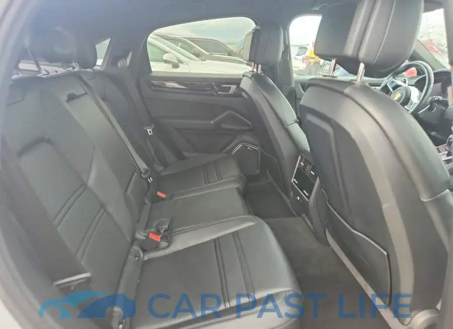 WP1BA2AY9NDA48097# 10