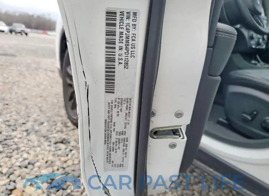 1C4PJMMB4PD112852# 12